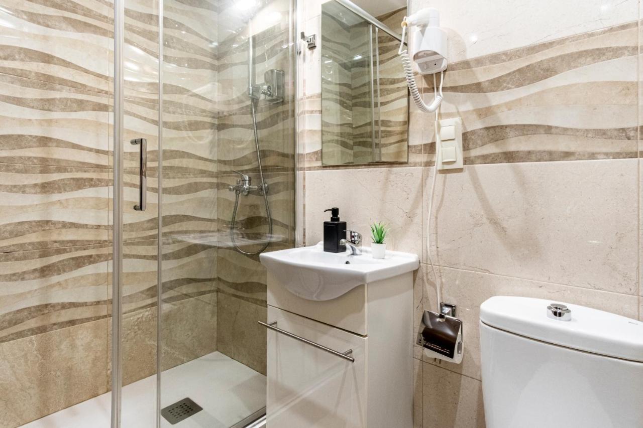 Hostal Rincon De Sol - Centro Madrid - Self Checkin Екстер'єр фото