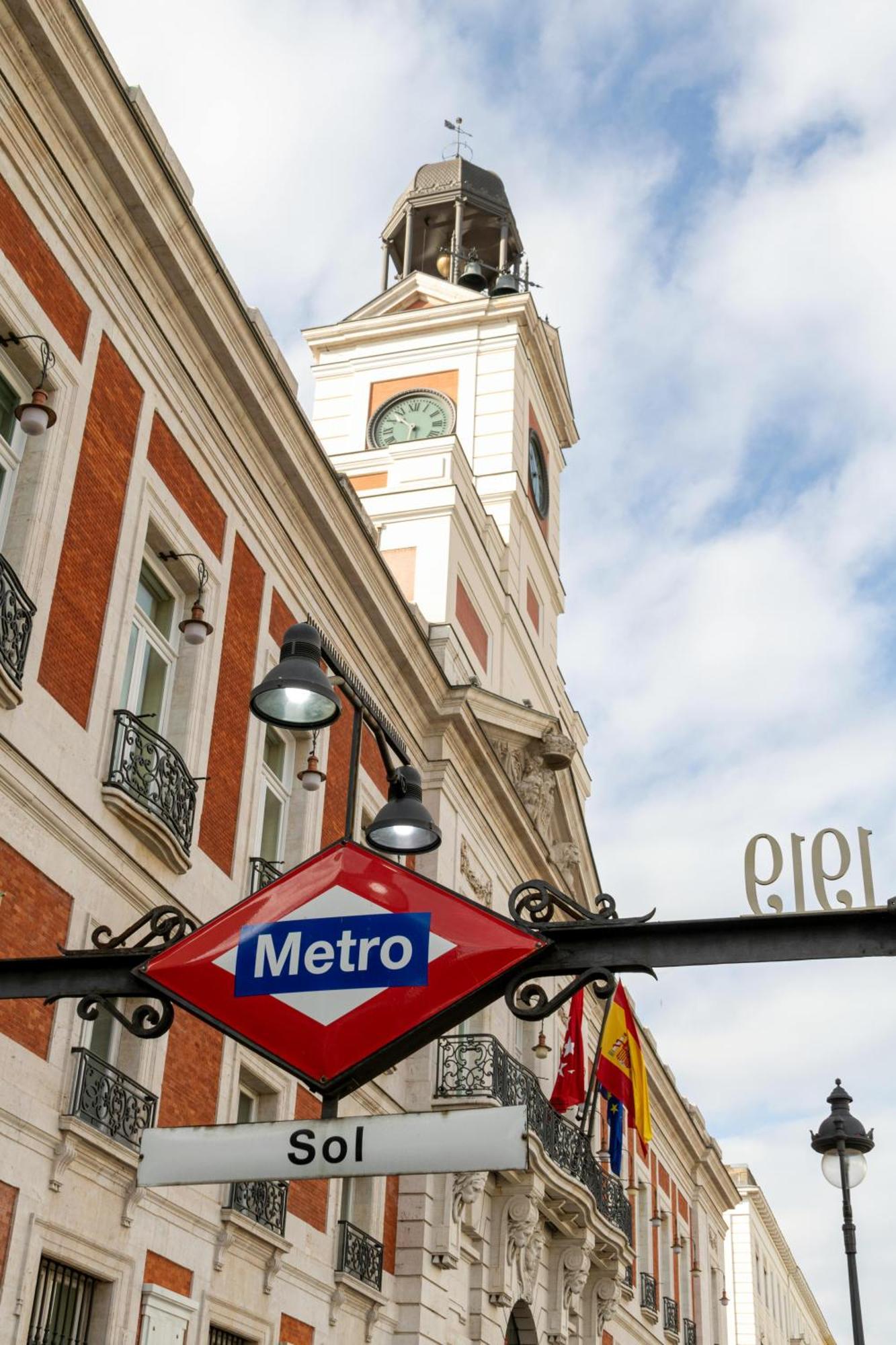 Hostal Rincon De Sol - Centro Madrid - Self Checkin Екстер'єр фото