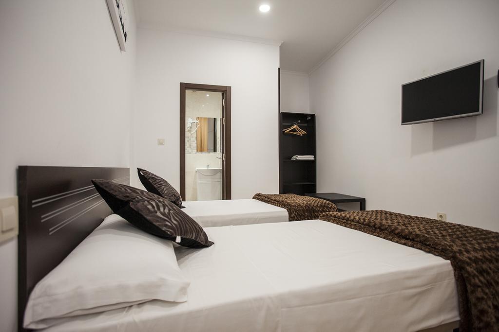 Hostal Rincon De Sol - Centro Madrid - Self Checkin Екстер'єр фото